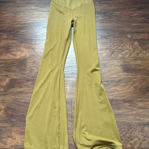 Aerie Mustard Flare Leggings